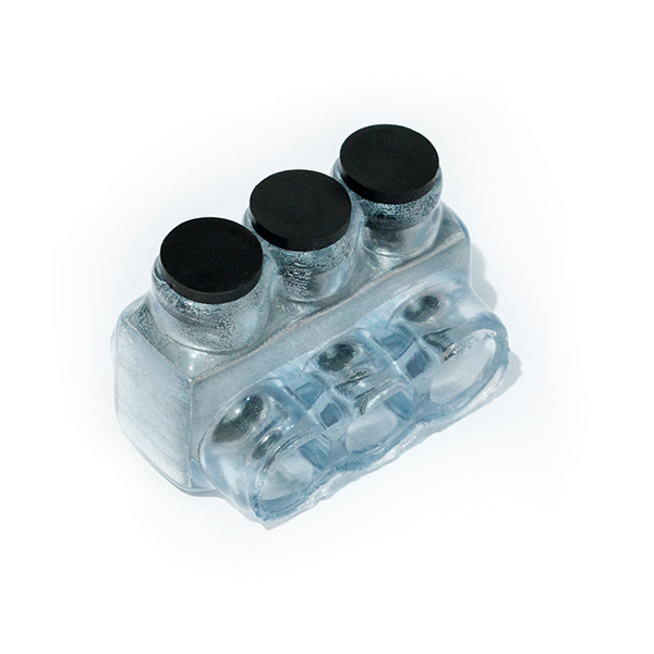 3 Wire Polaris Vision Tap 500 MCM - 4 AWG Insulated Multi-Cable Connector Polaris Vision Tap Connectors are suitable for connecting three wires. Abrasion and chemical resistant. Will not support combustion. Cold temperature rated to -45 degrees Celsius. Dual rated for use with copper and/or aluminum cables. 600 volts. Not recommended for fine-stranded, flexible wire (see Polaris Grey Series).