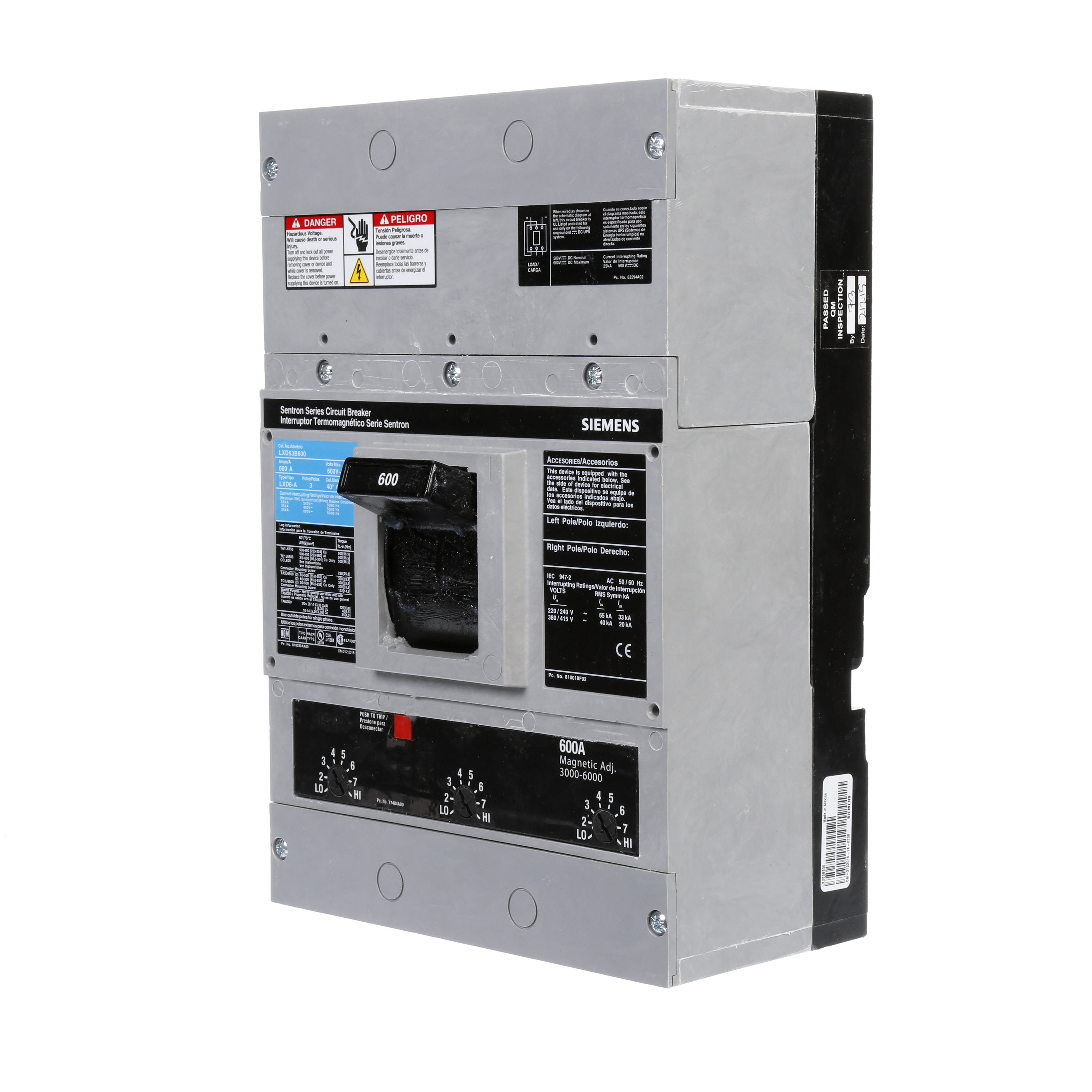 SIEMENS LOW VOLTAGE SENTRON MOLDED CASE CIRCUIT BREAKER WITH THERMAL - MAGNETICTRIP UNIT. ASSEMBLED STANDARD 40 DEG C BREAKER LD FRAME WITH STANDARD BREAKING CAPACITY. 600A 3-POLE (25KAIC AT 600V) (35KAIC AT 480V). NON-INTERCHANGEABLE TRIP UNIT. SPECIAL FEATURES NO LUGS INSTALLED. DIMENSIONS (W x H x D) IN 7.50 x 11.0 x 4.00.