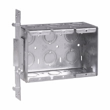 Product image for Crouse-Hinds Series TP632 5-9/16 x 2-1/2 x 3-3/4 Inch Steel 3-Gang Switch Box