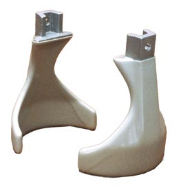 Product image for Hubbell Power C4030704 15 kV Plastic Coated Elbow Connector Gripper