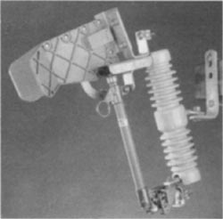 Product image for Hubbell Power C730213PB 100 Amp 15/27 kV 125 kV BIL Porcelain Type C Loadbreak Cutout