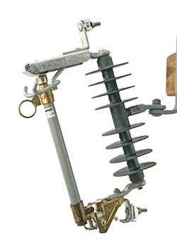 Product image for CHANCE CP710233PB CUTOUT, STD 27KV