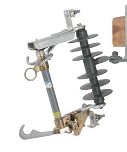 Product image for CHANCE CP720112PB CUTOUT, LKBK 15KV