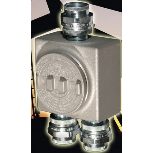 UNILETS GRUSE Outlet Box With Union Hubs, Number Of Outlet: 3, Material: Copperfree (4/10 Of 1 PCT Maximum) Aluminum, Size: 1/2 IN, Cable Entry: (3) 1/2 IN Union Hub, Cubic Capacity: 19 CU-IN, Knockouts: No, Cover Opening: 3-1/4 IN, Width