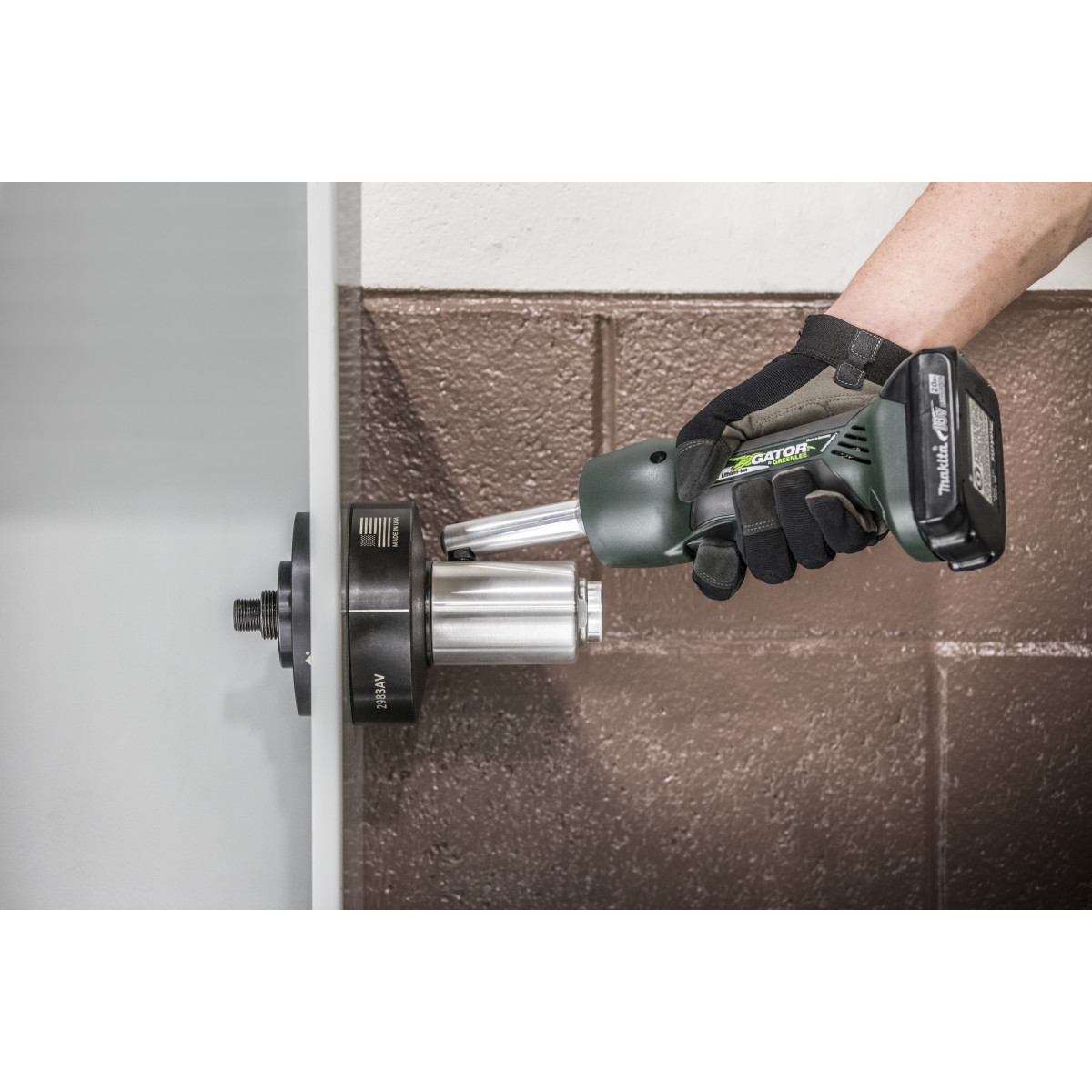 Product image for Greenlee LS50LB Base Unit Knockout And Case