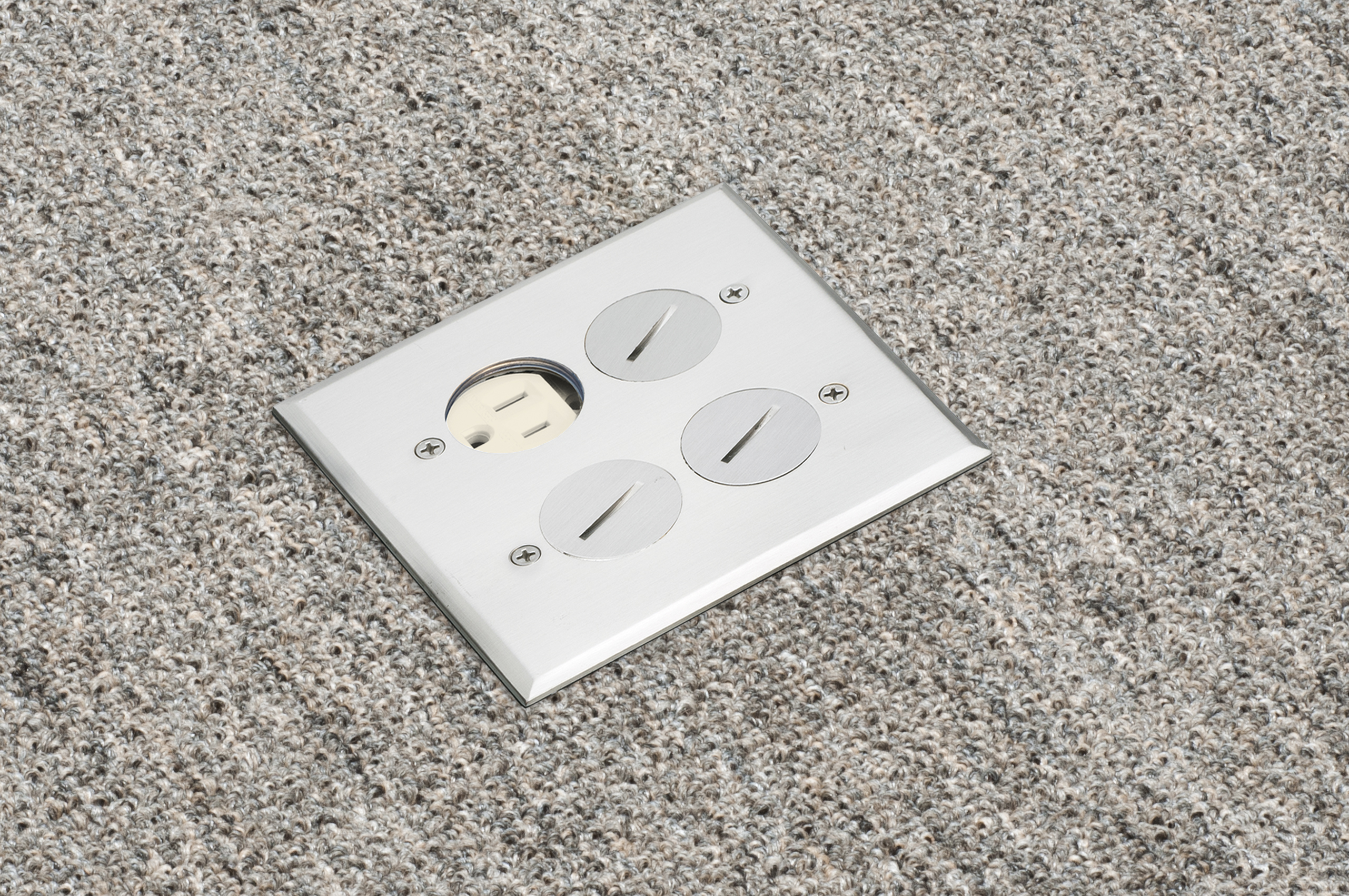 Floor box kit with steel box and metallic cover with four threaded plugs. Two gang. Nickel.