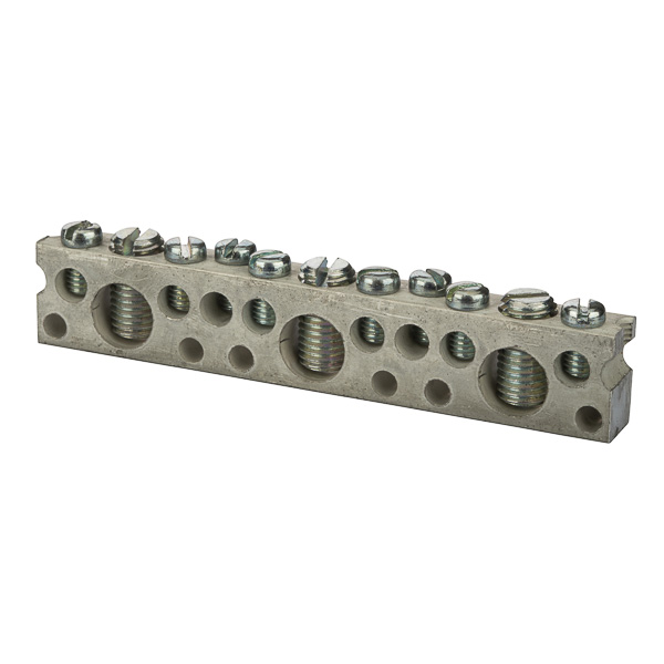 Combination Connector 11 Circuits Multiple combination connectors are made fromaluminum and are tin-plated for low contactresistance. Suitable for use with both copper andaluminum conductors. Each connector containsa combination of 1/0-14 AWG and 6-14 AWGwire holes.