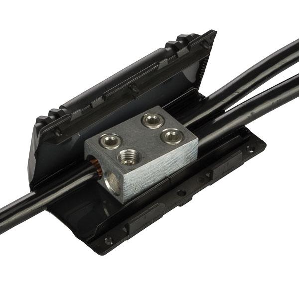 Easy-Splice Gel Tap Splice Kit with Connector for #14 - 2/0 AWG The Easy-Splice gel tap splice kit provides a fast and simple method for connecting, insulating, and environmentally sealing low-voltage splices. The splice kit is designed for underground and overhead environments and is useful for street lighting applications. The splice kit's dual-rated mechanical connector splices a wide range of cables, including copper and aluminum. The connector's four port design allows maximum inventory flexibility. The sealant gel protects the connection from moisture ingress, corrosion and pollution. The hinged splice closure can be installed over the connector in seconds by simply snapping the cover shut. Qualified to ANSI C119.1-1986 for underground splicing. Rated -40 degrees C to 90 degrees C.