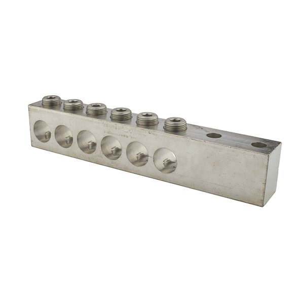 6 Port Aluminum Dual Rated Transformer Connector 750 MCM - 250 MCM Transformer Connectors are made from 6061T-6 aluminum alloy. They are electro-tin plated for low contact resistance. Two NEMA 1/2
