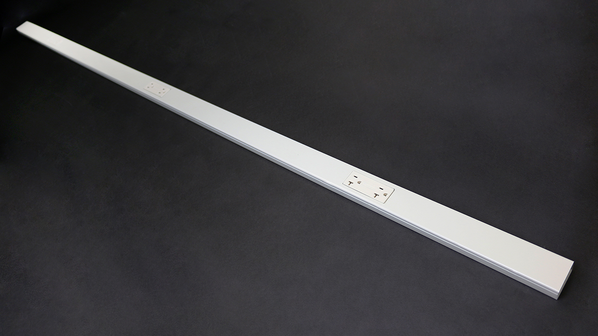 Product image for Wiremold 24S7224GBX99IV Steel Plugmold™ Multioutlet Strip