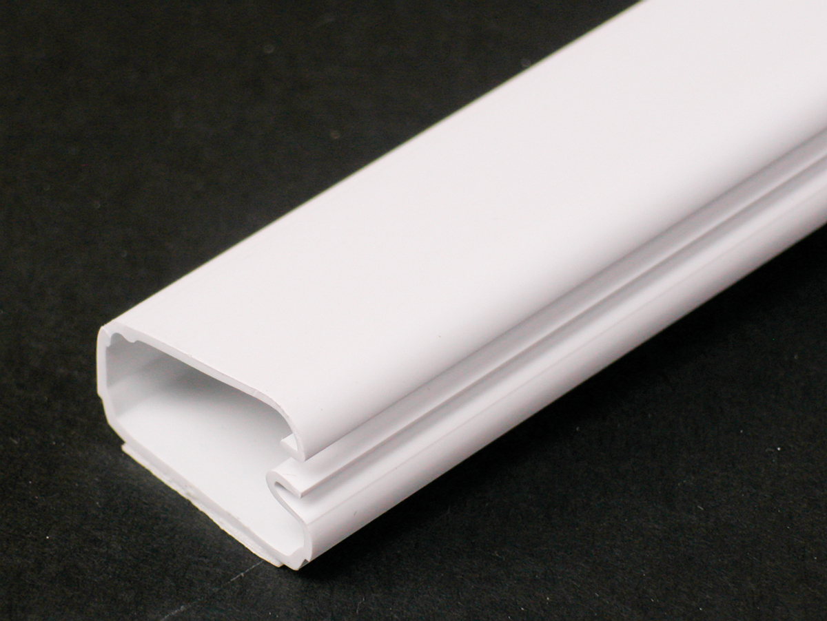 2800 Series Co-extruded design, smooth plastic finish with adhesive backing. Available in 8' (2.44m) lengths, packed 160' (48.8m) per carton. Finish - Ivory