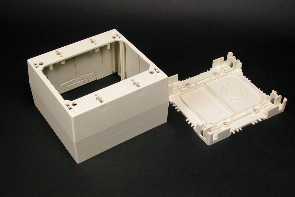 Product image for Wiremold 2344-2 4-3/4 x 4-7/8 x 2-3/4" Ivory Non-Metallic 1-Channel Raceway 2-Gang Extra Deep Device Box