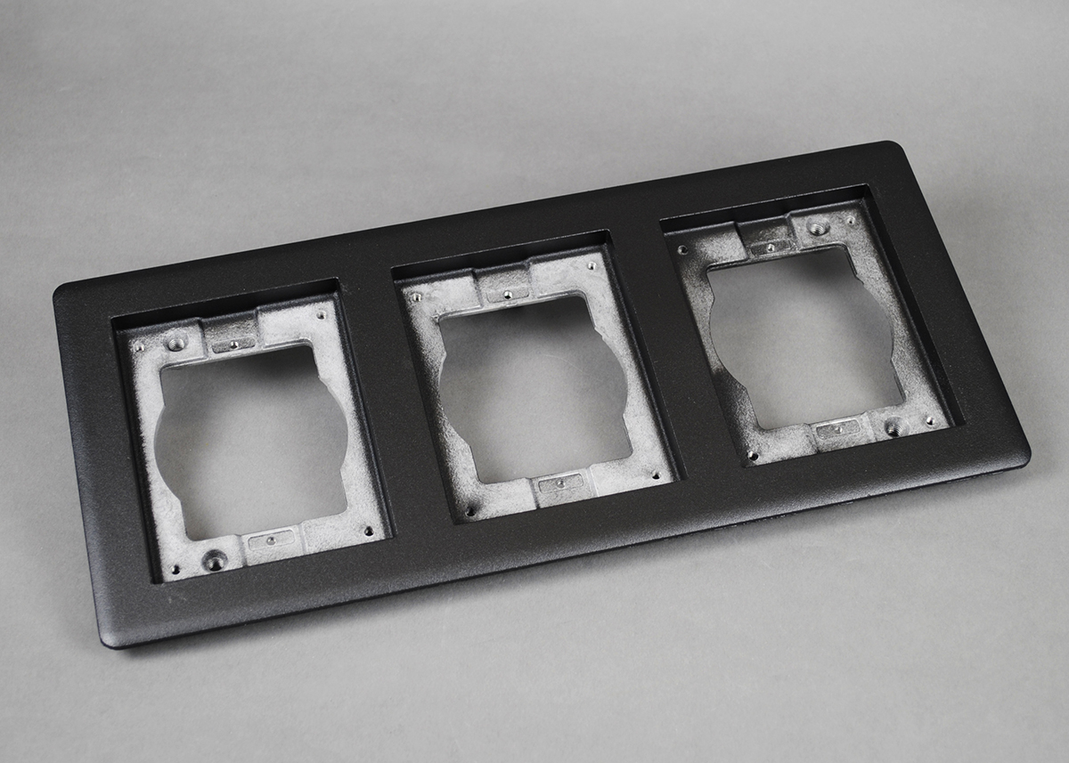 Product image for Wiremold 837TCAL-BK Carpet and Tile Flange