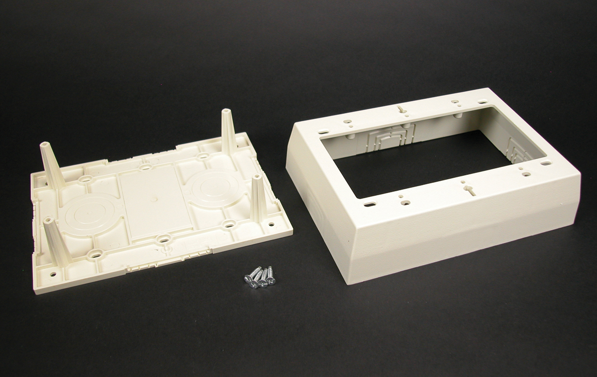 WIREMOLD PSB3WH 3GANG DEVICE BOXWHITE Gordon Electric Supply, Inc.