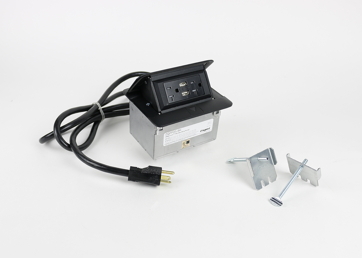 Product image for P&S DQFP20UBK BLACK, 20A TR DUPLEX