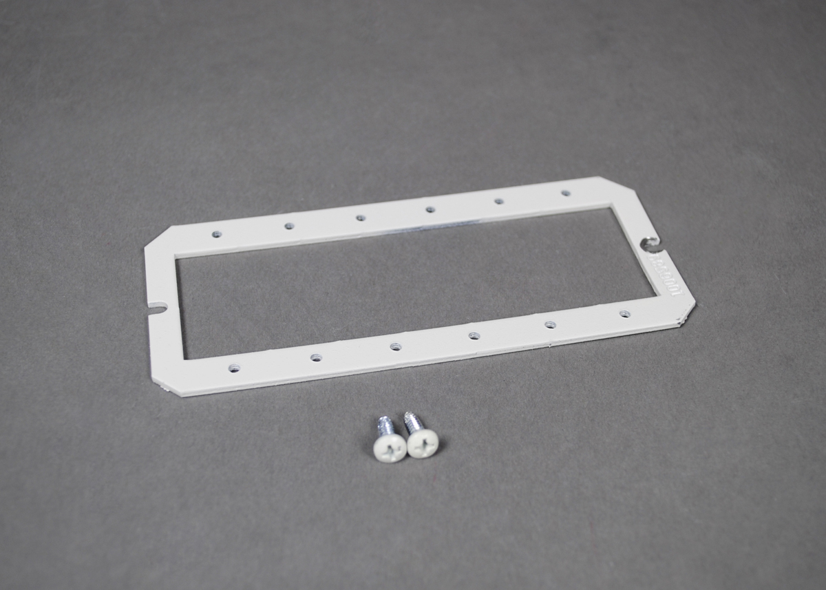 Product image for Wiremold 6MAAP Evolution™ 6AT-Series Device Plate