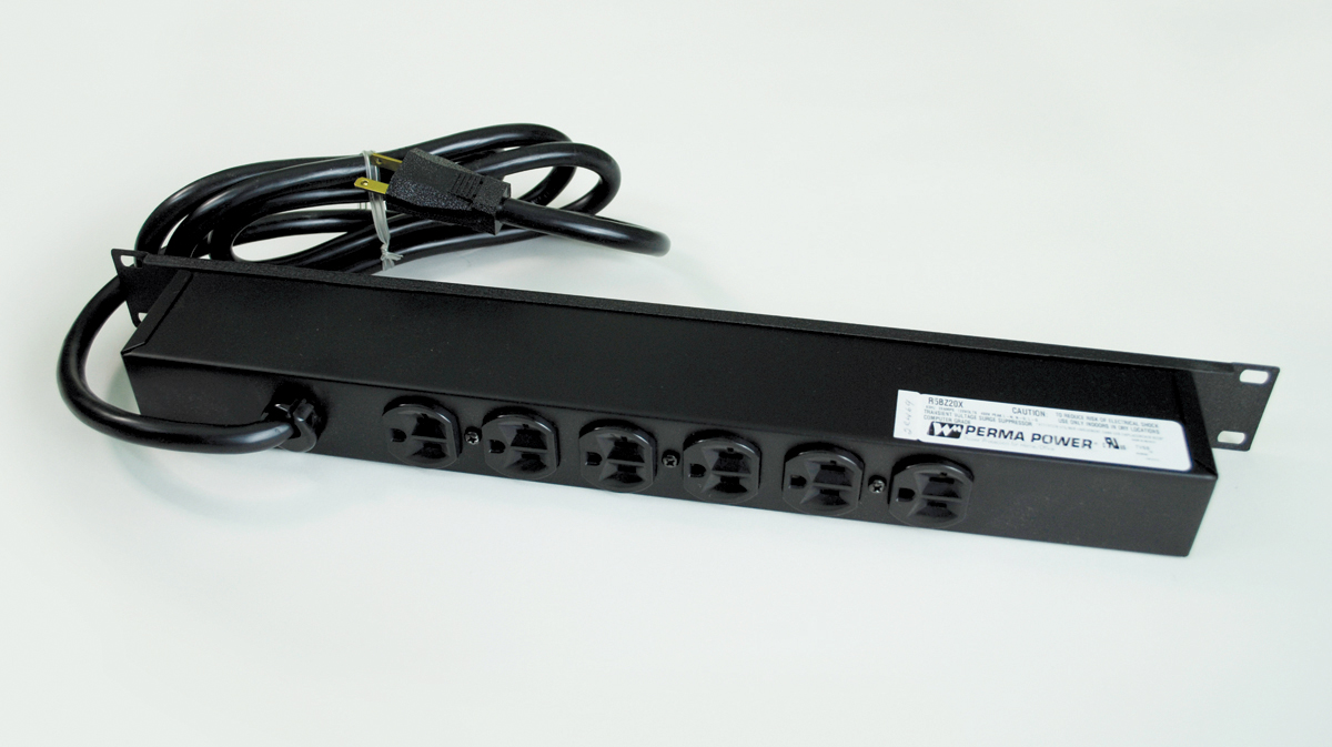 Six 20A rear outlets. 6' (1.8m) cord. Perma Power computer grade surge protection.