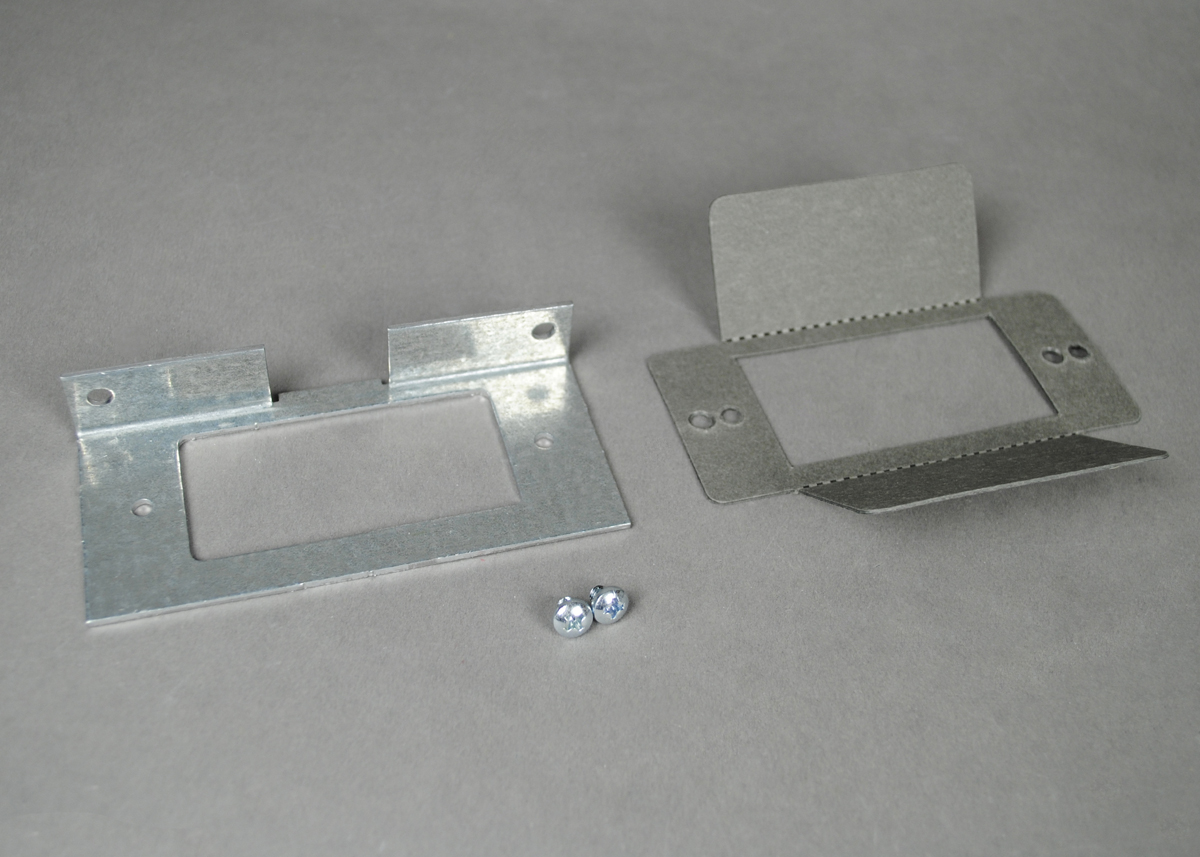 Accepts standard GFCI or Decorator Style Receptacles, communication or Audio/Video Devices. NOTE: For RFB2 Series Floor Boxes only.