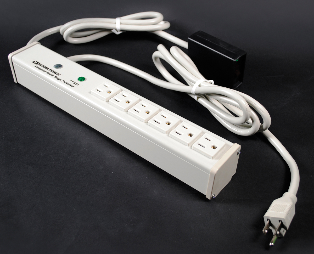 Perma Power computer grade surge protection. Six outlets, remote switch, durable putty white aluminum housing, 15A. 15' (4.6m) 14/3 SJT putty white cord with NEMA5-15 plug. Length 13 1/4