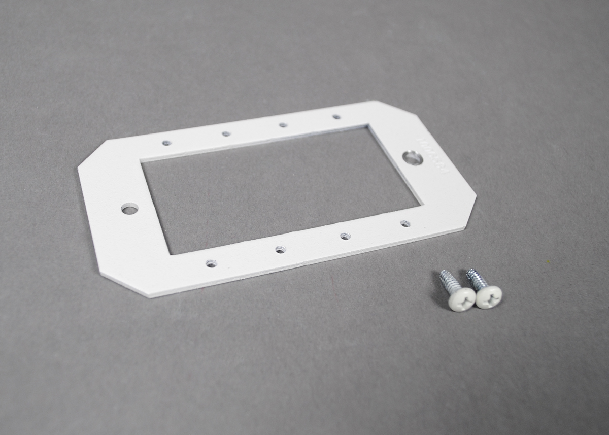 Single-gang device plate that will accept up to four (4) Legrand AVIP or Extron Electronics MAAP style plates. Fits in any one (1) of the three (3) gangs in the center compartment. Devices supplied by others.