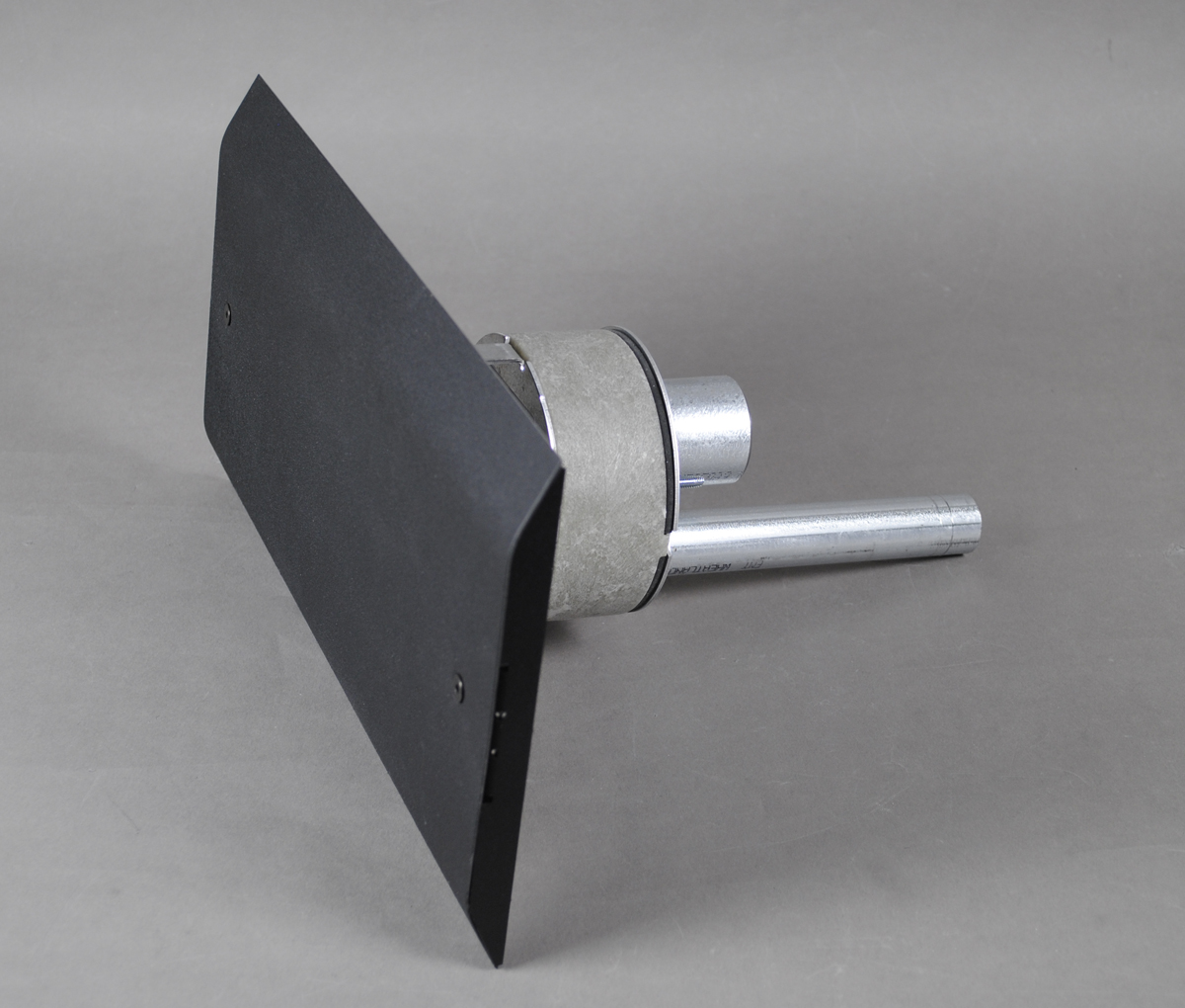 Product image for Wiremold OFRPT4 OFR-Series Overfloor Raceway 4 Inch Poke-Thru Transition