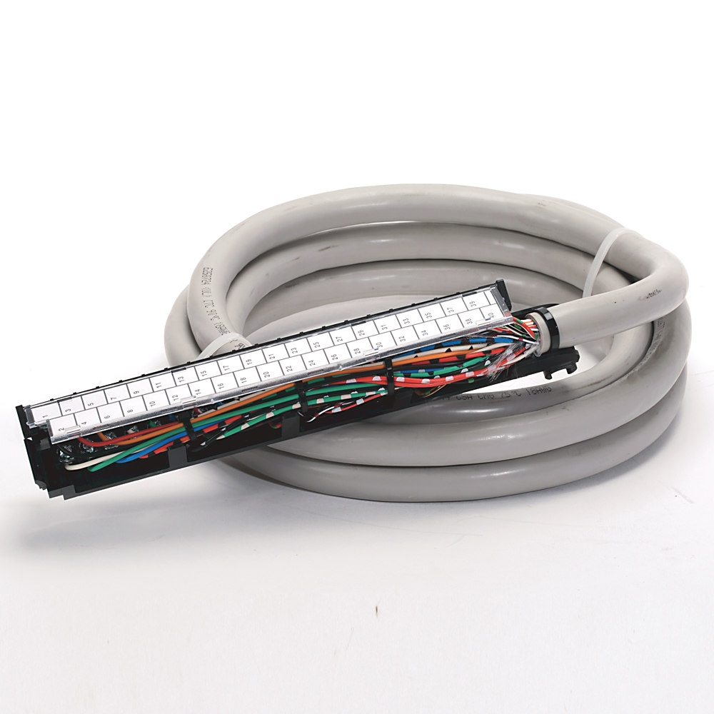Product image for Allen-Bradley 1492-CABLE025WN 2.5 m 300 Volt 18 AWG 40-Conductor Digital I/O Module Ready Cable