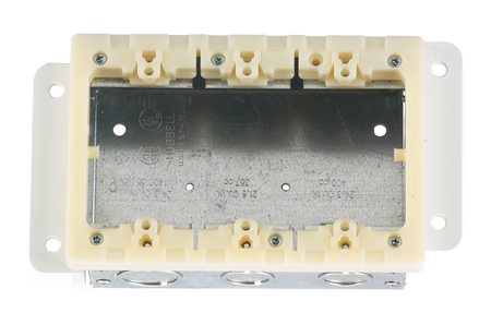 Product image for HCI HBLWSCS3 3 GANG RECESS WALL BOX