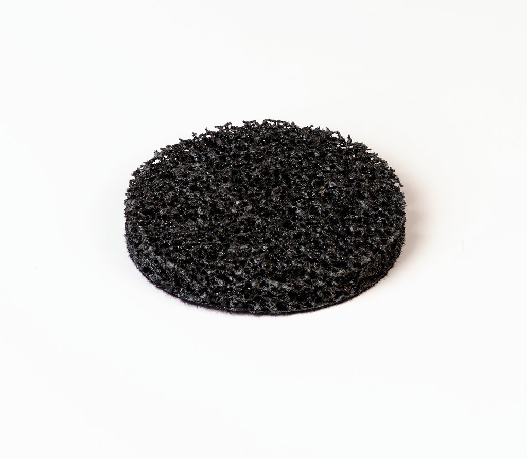 Scotch-Brite™ Coating Removal Disc features extra coarse (XCS) silicon carbide mineral to effectively remove paint and rust from metal surfaces and welds. Together with the conformable, non-woven material, silicon carbide abrasives remove coatings without gouging, undercutting, or damaging the base material, especially on hard surfaces.