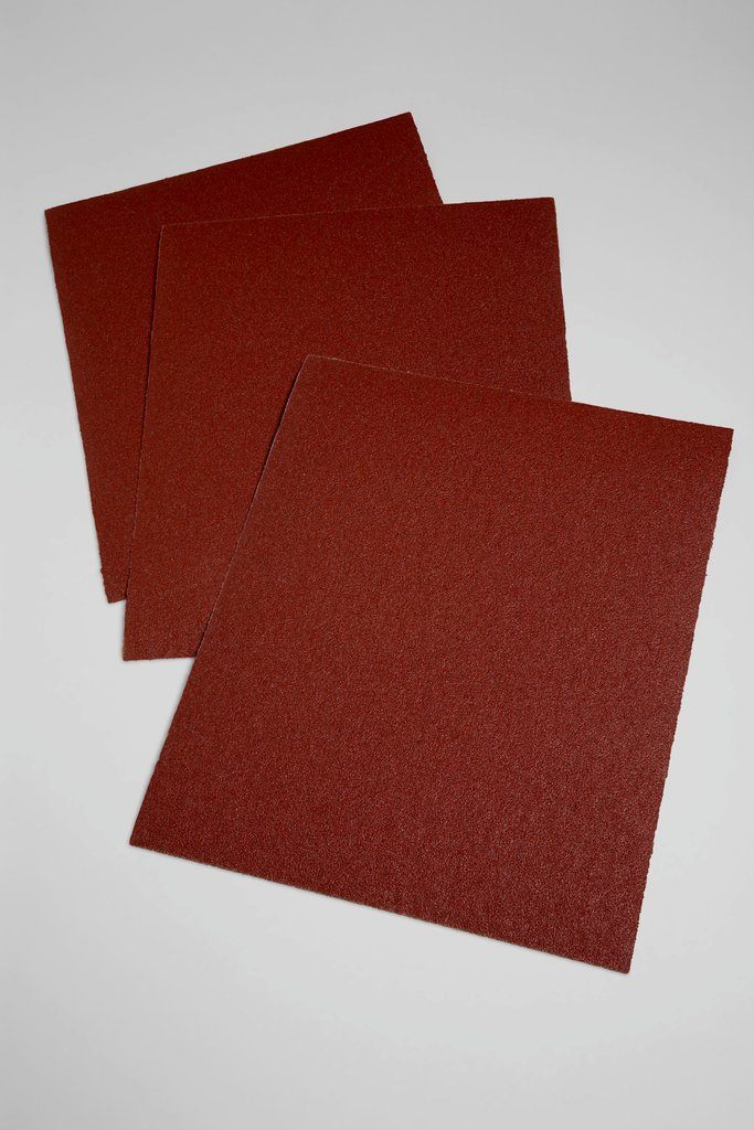 Our 3M™ Utility Cloth Sheet 314D features a closed coat aluminum oxide abrasive bonded to a durable cloth backing suitable for blending, cleaning, contour finishing, deburring and rust removal on all metals and paints.