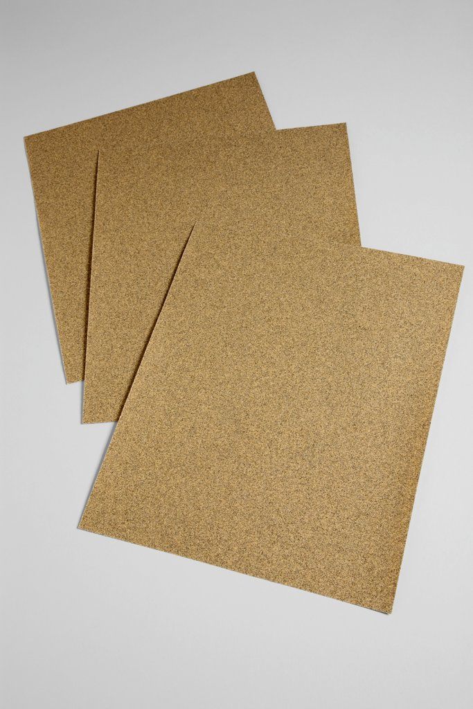 3M™ Paper Sheet 336U is an ideal abrasive sanding sheet for soft metals like aluminum, brass, bronze and copper. Constructed on an intermediate, C-weight paper backing, it features an open coat aluminum oxide mineral to help prevent loading.